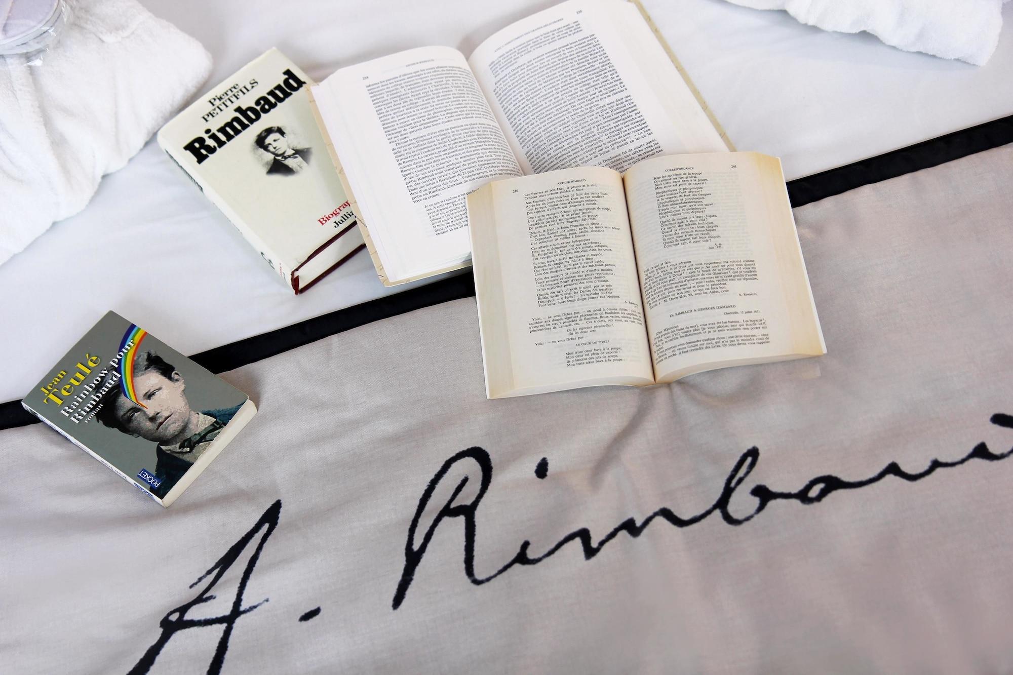 Hotel Litteraire Arthur Rimbaud, BW Signature Collection Paris Luaran gambar